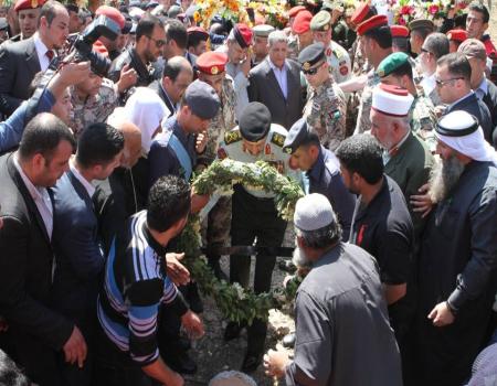 جنازه الشهيد الطيار معاذ بني فارس (3)