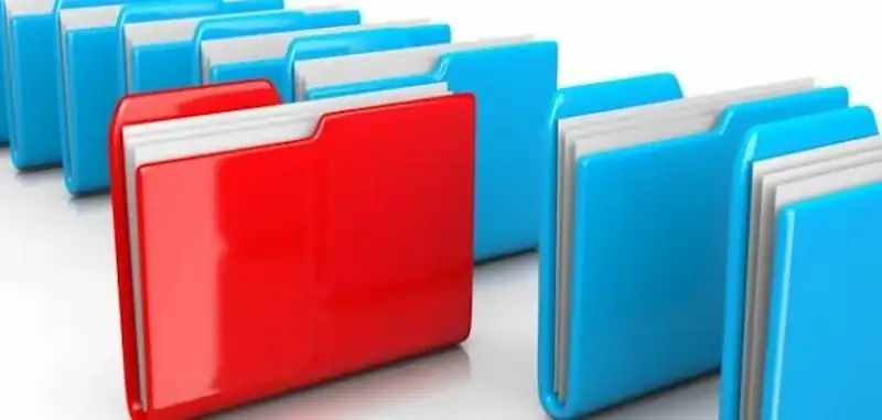 تعبيرية ملفات وسجلات مدرسية أدارية للإداريين والمعلميين